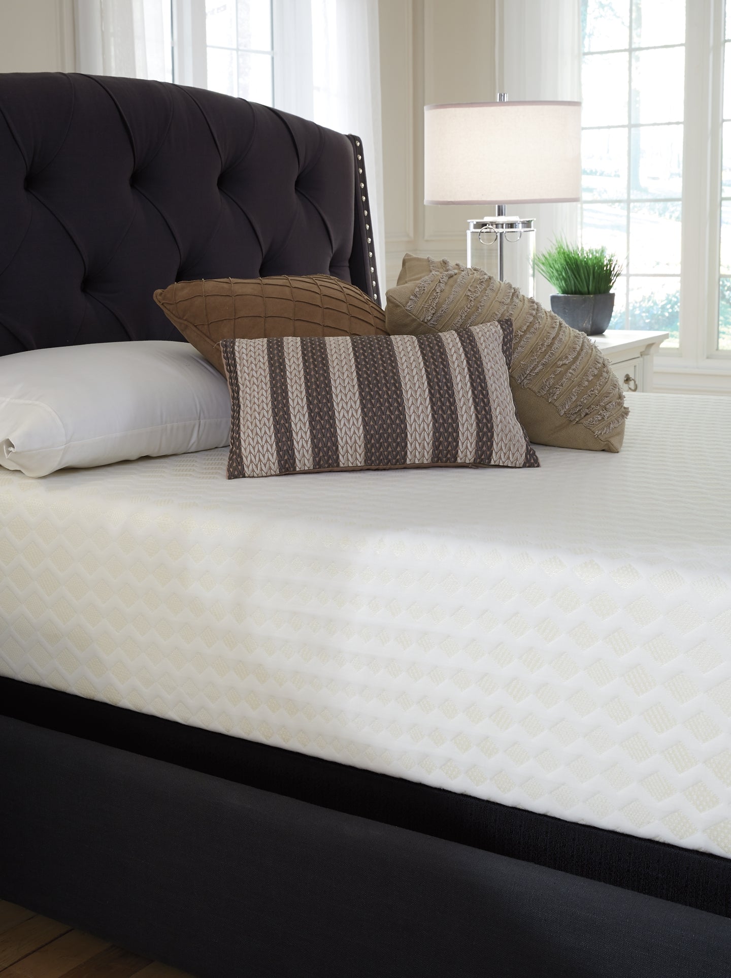 Chime 12 Inch Memory Foam Mattress