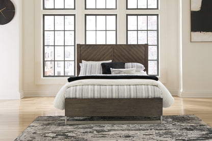 Arkenton Queen Panel Bed with Mirrored Dresser