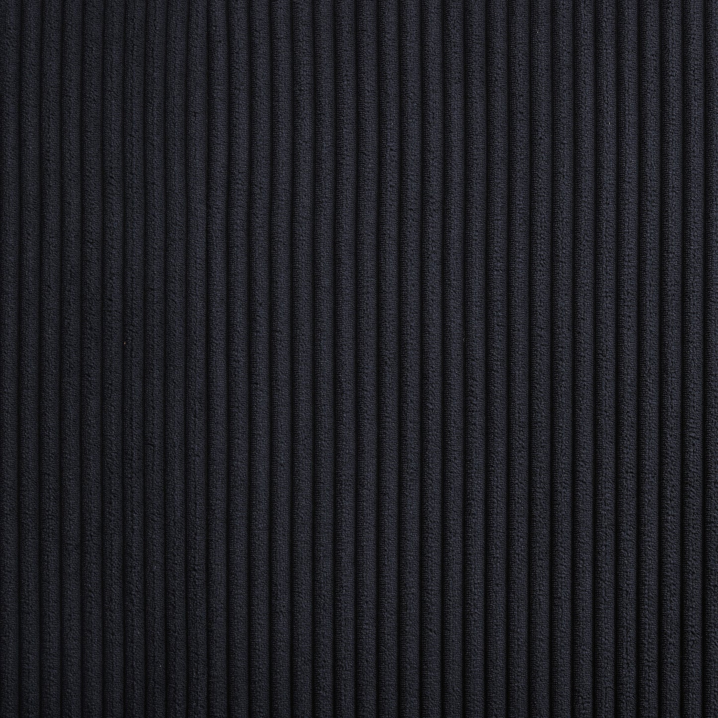 Tisdall California King Flame Visualizer TV Bed Black