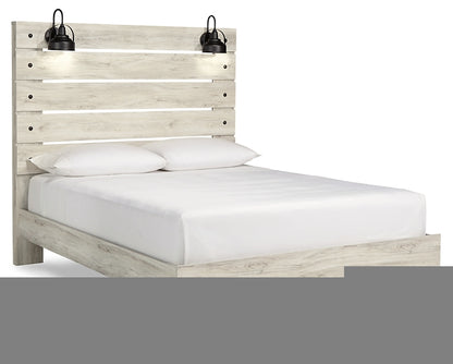 Cambeck Queen Panel Bed with Mirrored Dresser and Nightstand