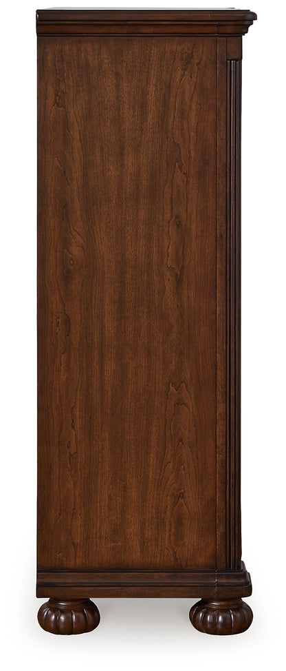 Lavinton California King Poster Bed with Mirrored Dresser and Chest