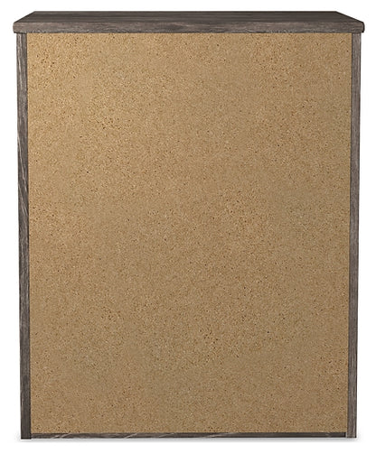 Ralinksi Queen Panel Bed with Mirrored Dresser, Chest and Nightstand