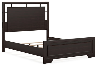 Covetown Queen Panel Bed with Mirrored Dresser and Chest