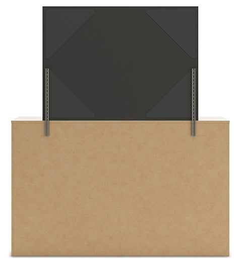 Lawroy King Panel Bed with Mirrored Dresser and Chest