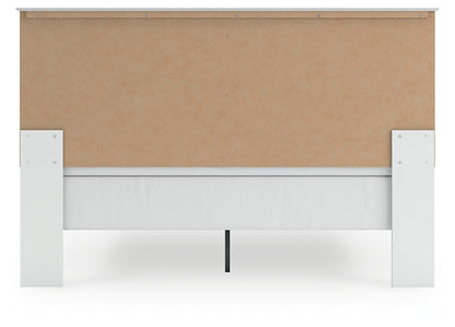 Bostwick Shoals King Panel Bed with Mirrored Dresser and Nightstand