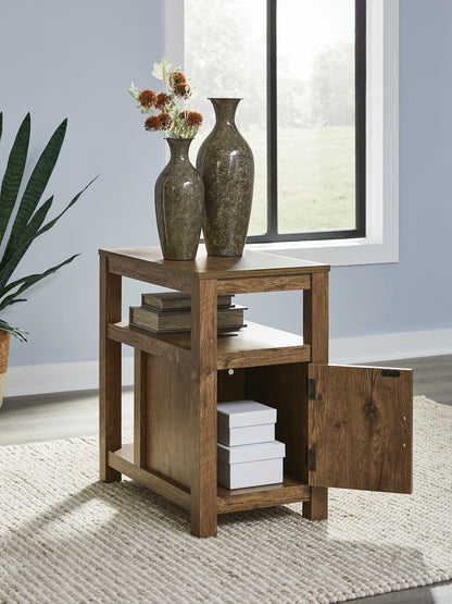 Fendenmore Chair Side End Table